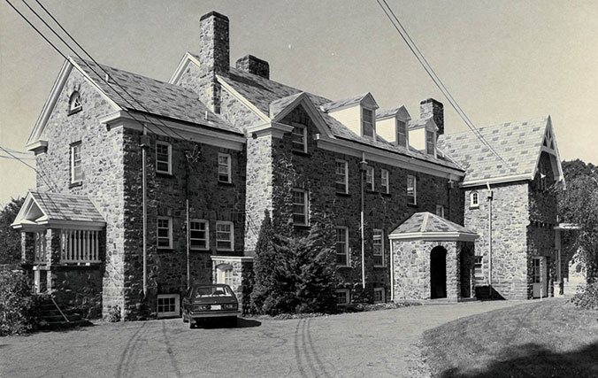 Archbishops Residence 360x227